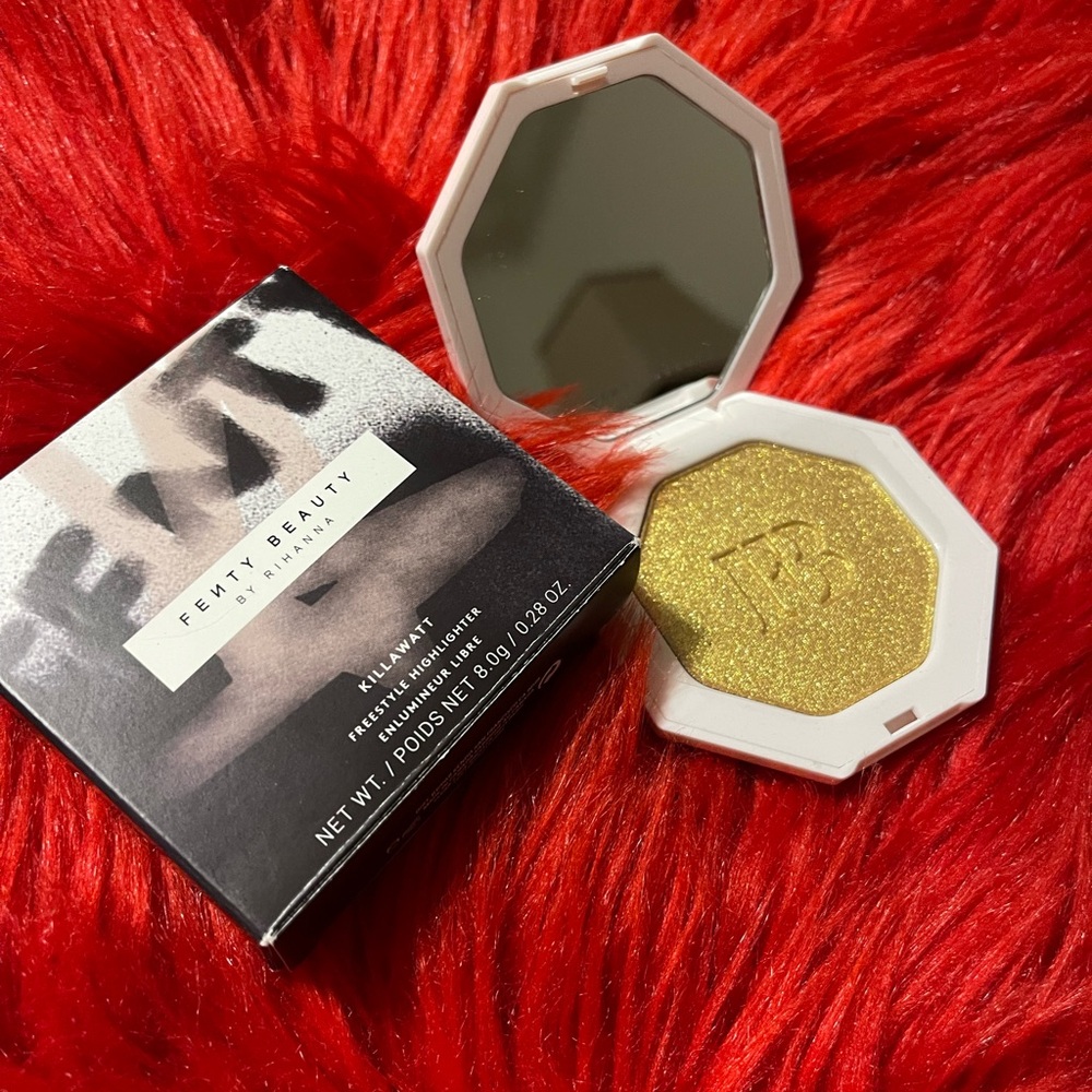 Fenty Beauty Kilowatt Freestyle Highlighter in Vibrant Gold